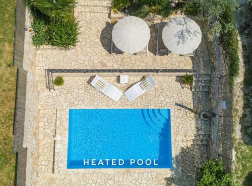 Villa Cocoon - Vacation Home with Heated Pool & Garden