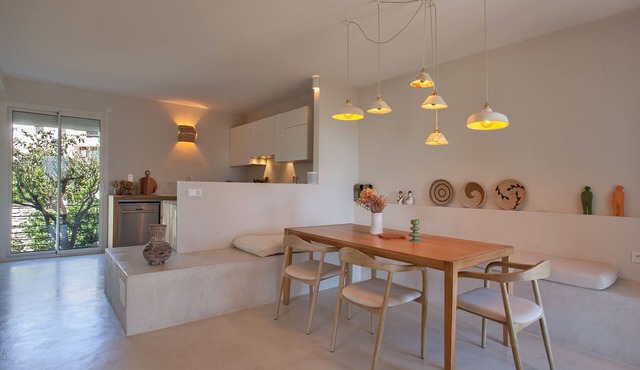 Villa Comte completely renovated with swimming pool