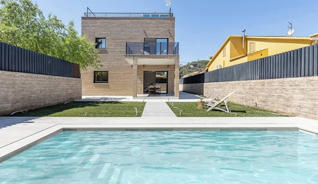Villa con Toque Lujoso