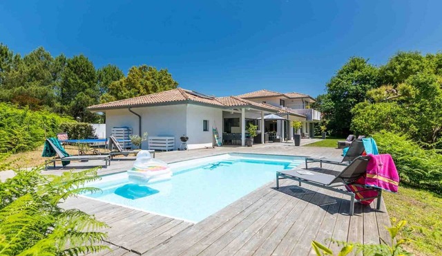 Villa Contemporaine au Calme à 10 mn des Plages