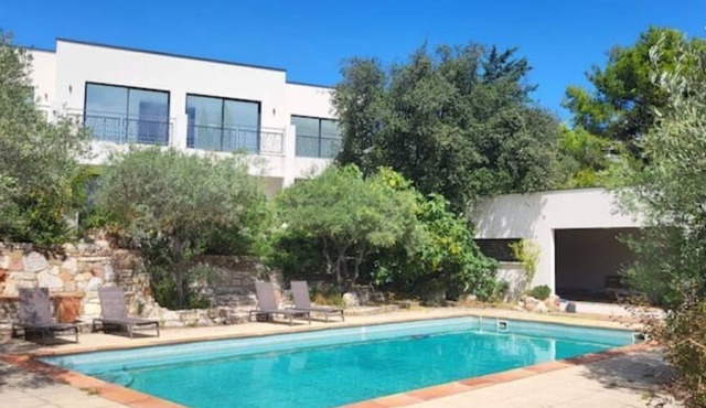 Villa Contemporaine Entre Oliviers et Garigues