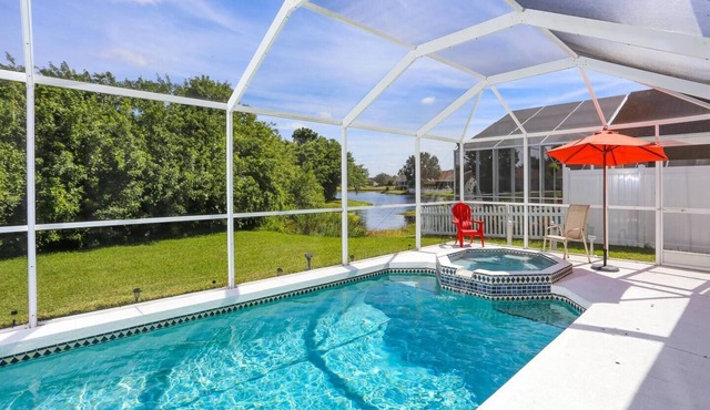 Villa Coquina - Lakeview Villa with Hot Tub by Gulfcoast Holiday Homes