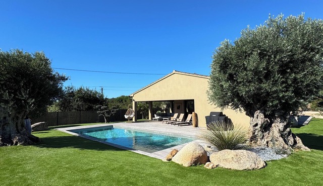 Villa Corail - 250 metres from the beach in the San Giovani reserve