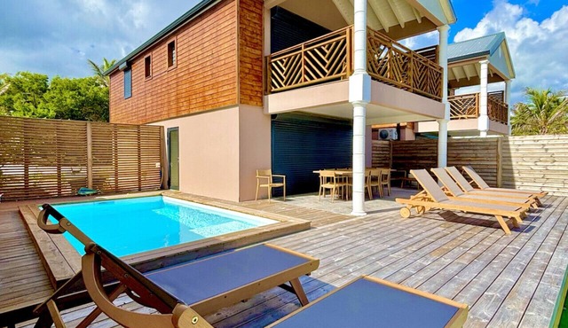 Villa Coralia — Le luxe les pieds dans l’eau