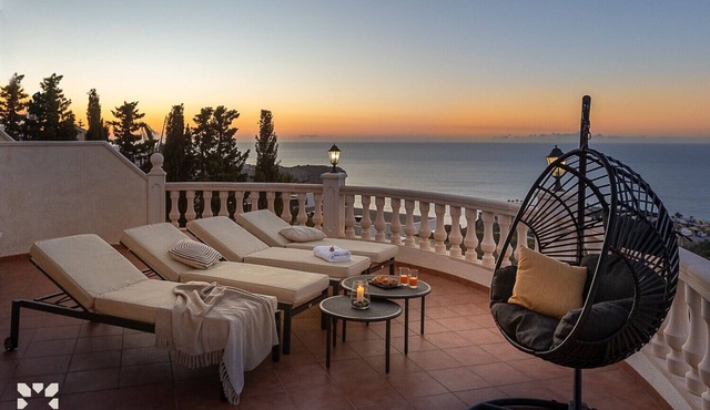 Villa Costa del Cielo by Abahana Villas