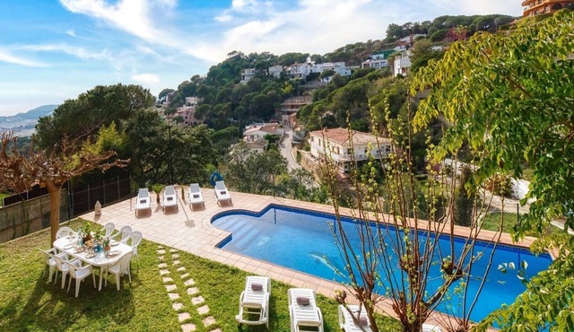 Villa 'Costacabana - Marysol' with Sea View, Private Pool and Wi-Fi