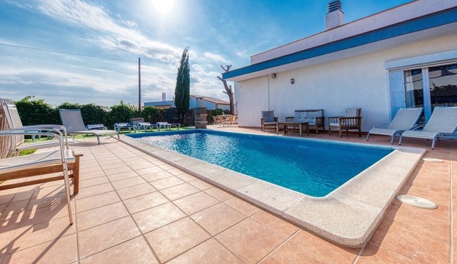 Villa "Costacabana - Yara" with Private Pool & Wi-Fi