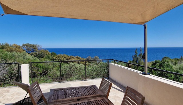 Villa Cypress, 180° sea view, large terrace, 8-10 p