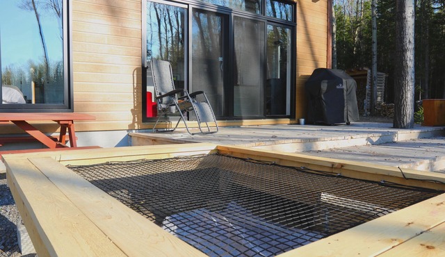 Villa du Cerf – Private Spa, Indoor & Outdoor Fireplace, and Access to the River