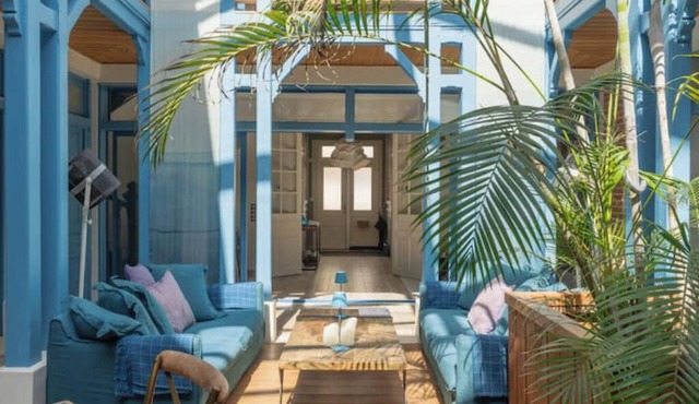 Villa d'Eaux, Luxury, town center, near beach, Historic town Villers-sur-Mer