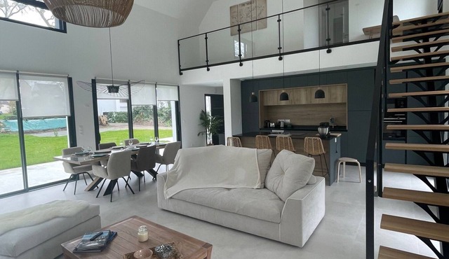 Villa D'exception de 2024, de 150m2 à 2 pas du Centre Ville, du Port de Bénodet