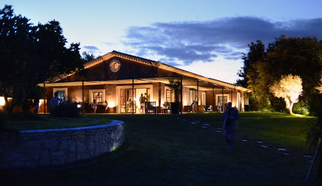 Villa D'exception Dans un Domaine à Proximité de Nîmes