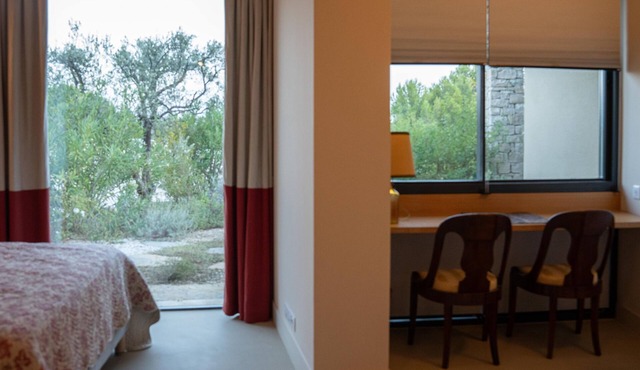 Villa Dans le Maquis Avec vue sur le Fort Saint André