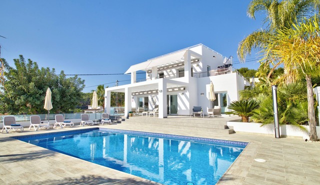 Villa Dakar - 5 star luxury for 8 guests