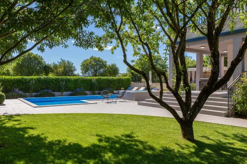 Villa Dali - luxury holiday house in relaxing area