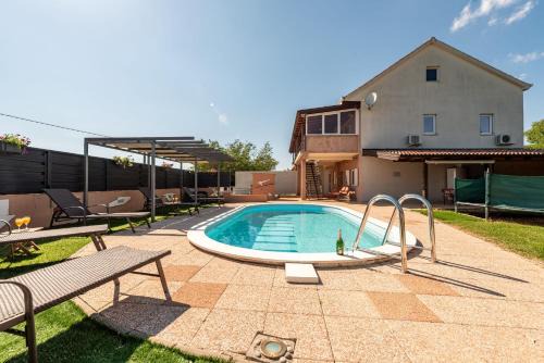 Villa Dandelion ZadarVillas