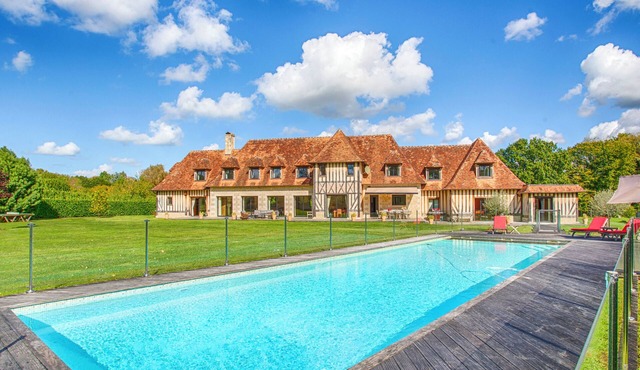 Villa Daniel - 20 ppl - 8 Bedrooms - Swimming pool - Tennis