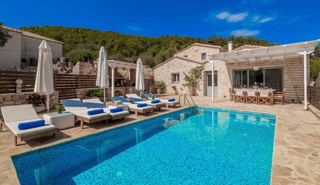 Villa Daniela, 3- bedroom villa with private pool