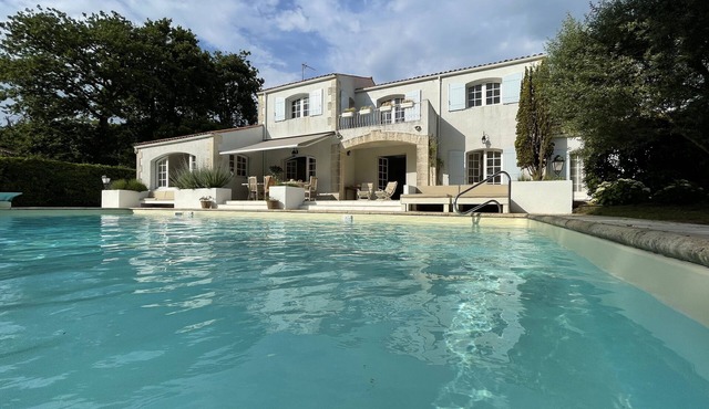 Villa Dans Domaine Privé du Parc des Fées