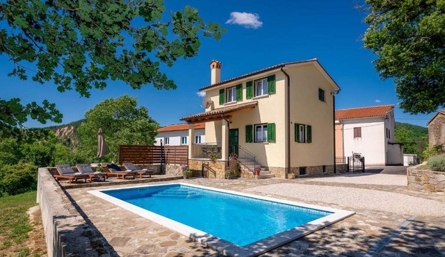 Villa Daus