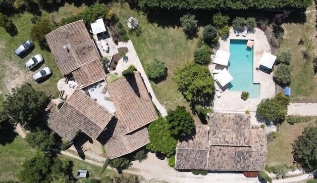 Villa de 300 m² au coeur du Luberon au calme sans vis à vis, 5 chambres