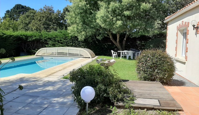 Villa de Caractère Entre mer et Bourg Les Moutiers en Retz - Code de Jade