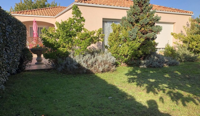 Villa de Charme à 2 kms de la Plage, Conviviale, Idéale en Famille ou Entre Amis