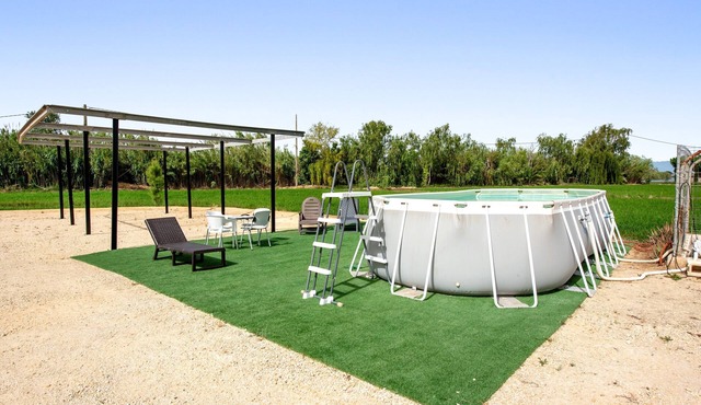 Villa 'De L'ebre' with Private Pool, Wi-Fi and Air Conditioning