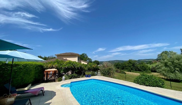 Villa de la Colline - Family friendly holiday home with private pool and secure garden