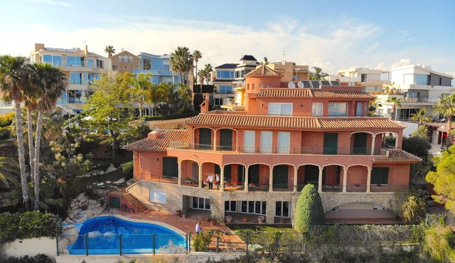 VILLA DE LUXE "LA FAVORITA"