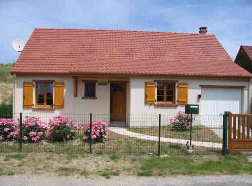 Villa de Plain-Pied avec Jardin Clos, Proche Plage et Commerces, Animaux Admis - FR-1-482-43