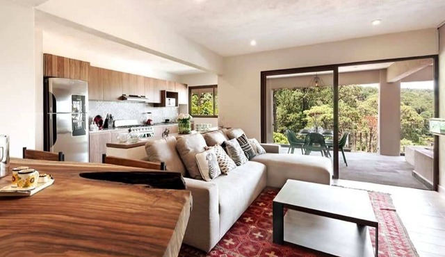 Villa del Lago: Overlooking the lake in Avándaro