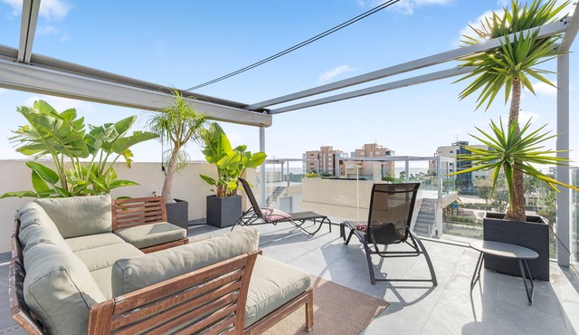 Villa 'Del Mar 16' with Sea View, Wi-Fi and Air Conditioning