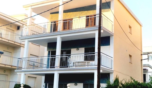 VILLA DEL MAR I, BAJOS