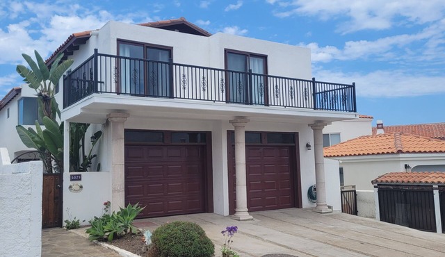 Villa del Oceano, Oceanside Villa w/Private Pool and Panoramic Views in Bajamar