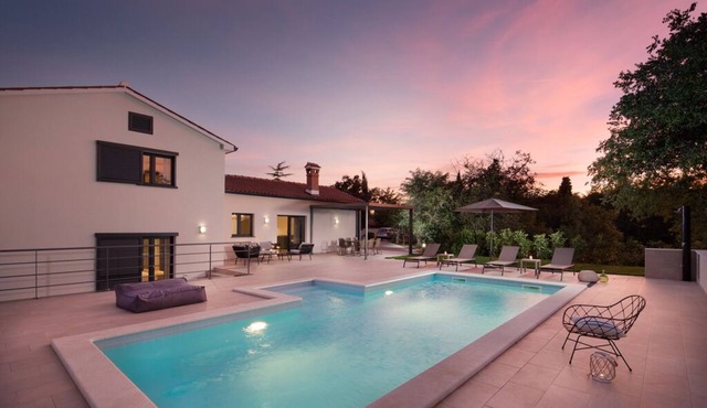 Villa del Sol is luxury villa with pool in greenery