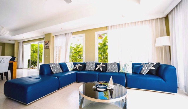 Villa Delmar in Iberostar Bavaro with a private beach, Pool, jacuzzi, golf club