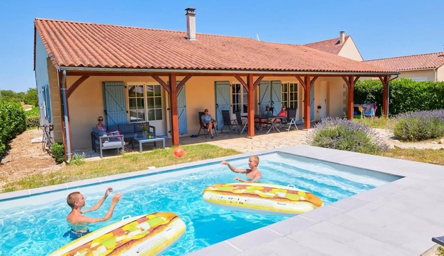 Villa, deluxe private pool 6 persons