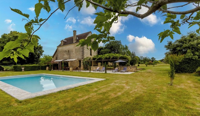 Villa 'Demeure Au Coeur De La Nature' with Private Pool, Private Terrace and Wi-Fi