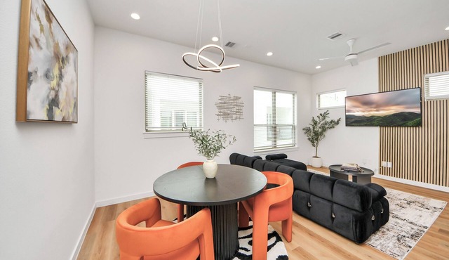 Villa des Rêves -Modern Luxury Townhome- Medical Center, Downtown HTX, NRG-