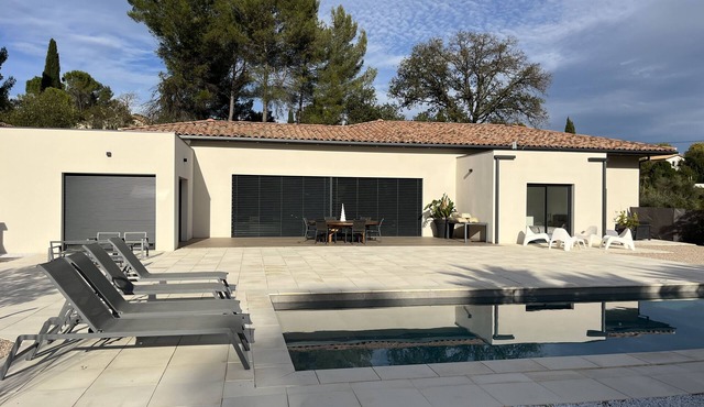 Villa Dexception à Montferrier