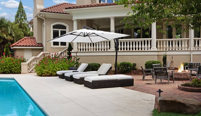 Villa Di Raleigh - Pool + Pickleball + Sauna + Gym