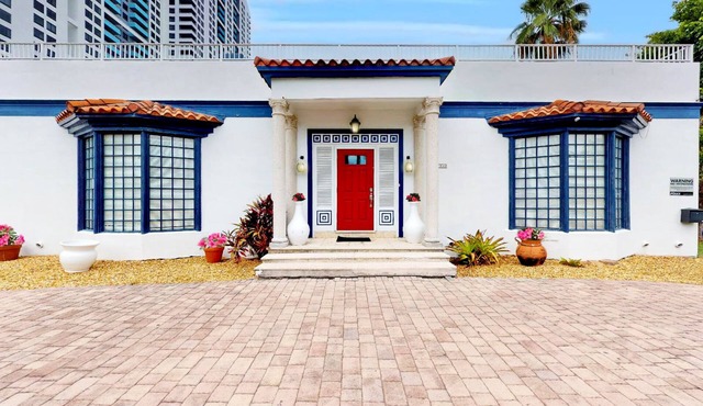 Villa Diamond in South Beach