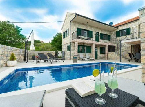 Villa Didovi Snovi Li ane