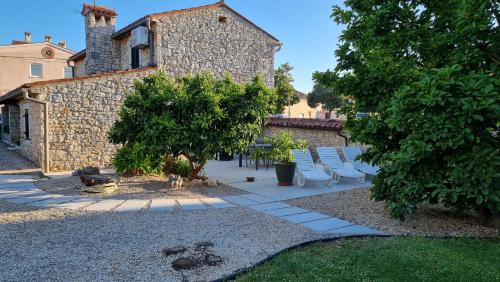 Villa Dina