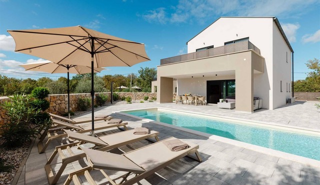 Villa DIVA I with private pool