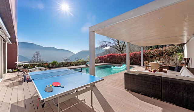 Villa Dolce Vita With Private Pool, Lugano, Switzerland