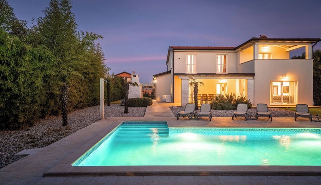 Villa Domenica Exclusive (94909-K1) - Kastelir