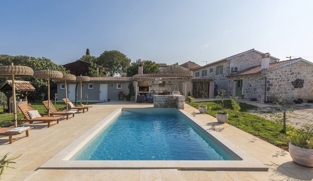 Villa Don Liri nearby Porec – Crovillas GmbH