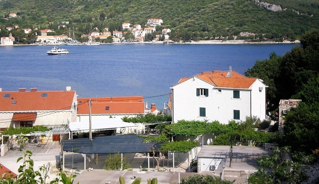 Villa Doris - Apartment, 1 bedroom, max 2 adults and 1-2 children, sea view